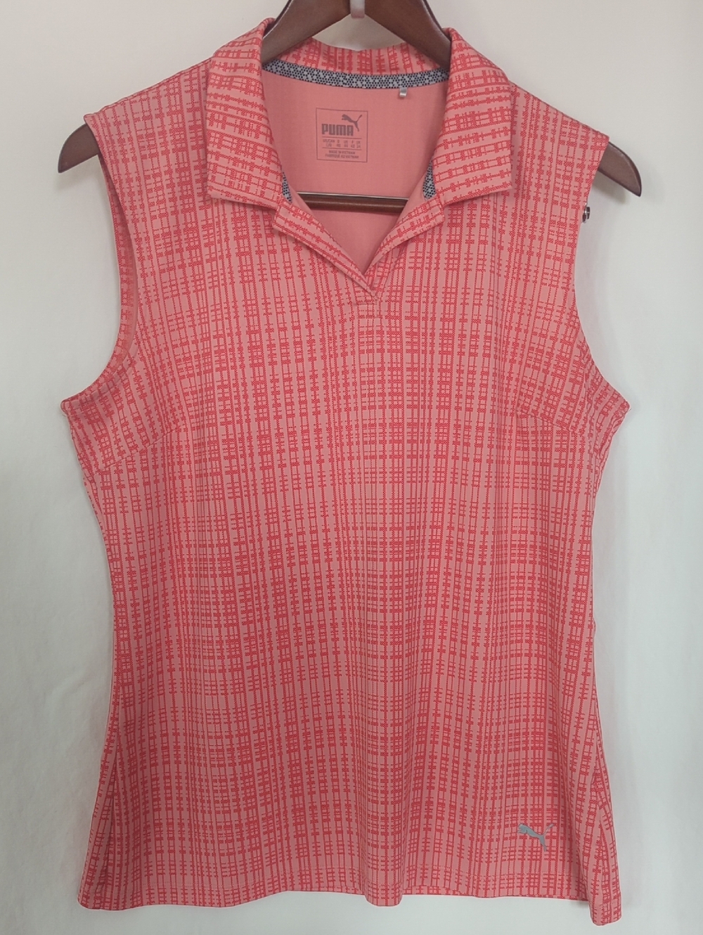 PUMA Golf Women’s Sleeveless Dry Cell Polo - Peach & Coral Plaid Size Large